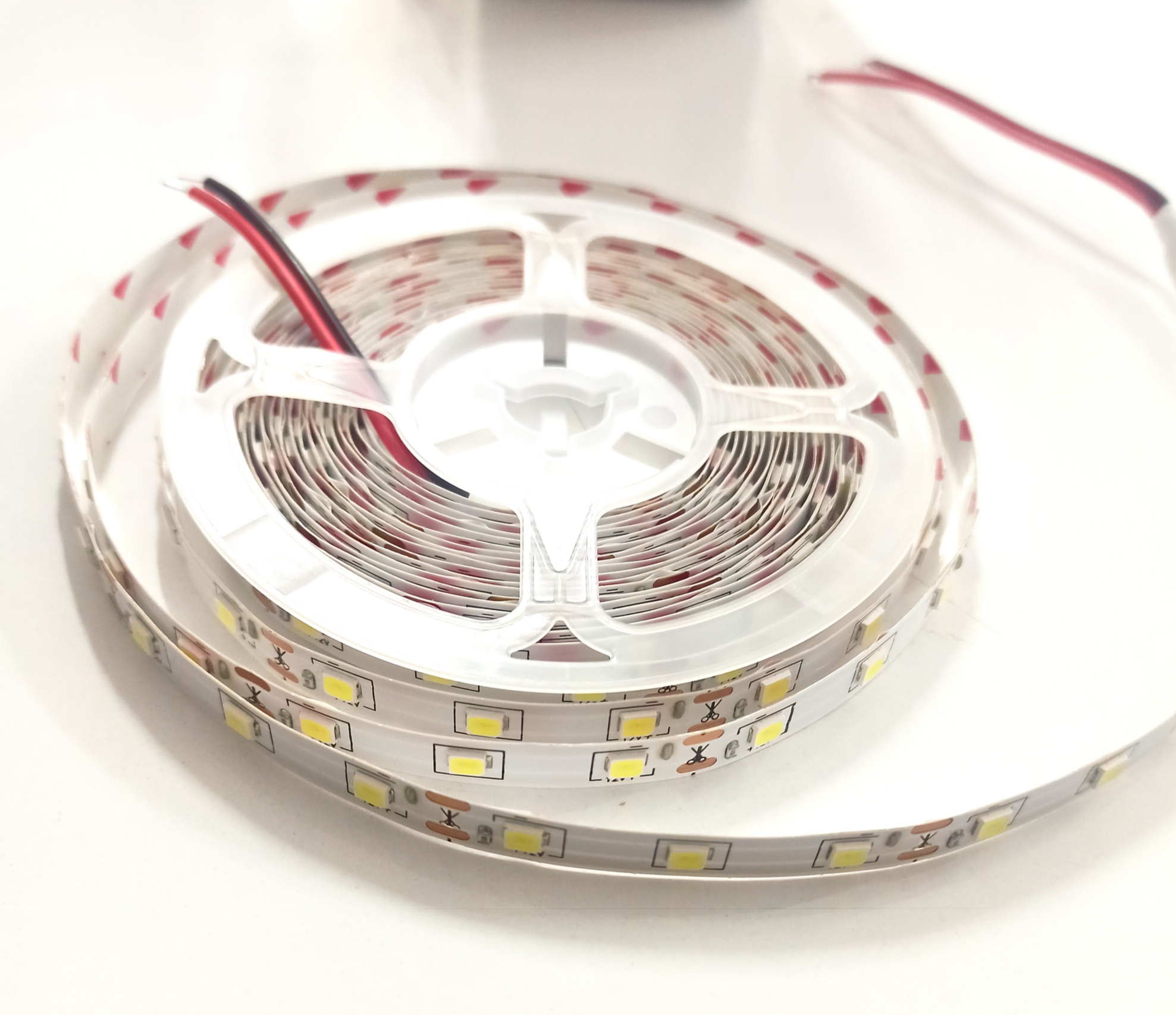 4040 İÇ MEKAN ŞERİT LED BEYAZ 5 METRE 