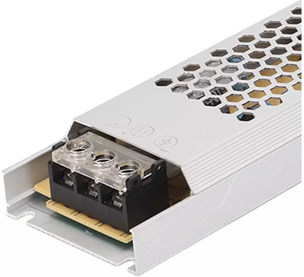12V 5A KAMERA LED ADAPTÖRÜ METAL KASA LED TRAFOSU 60W